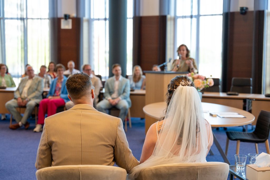 Ceremonie gemeentehuis Beverwijk